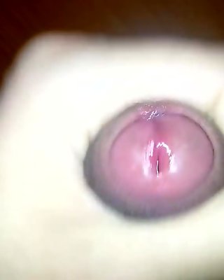 Close up maturbation and massive cum