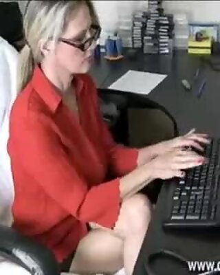 Milf Gets A Cumshot From Young Guy While Working