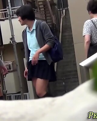 Fetish japanese teens urinate
